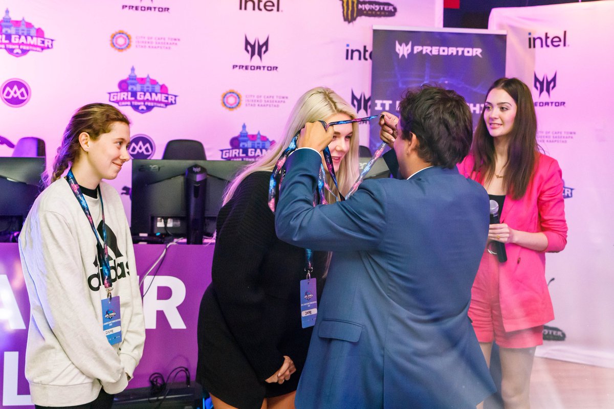 Jess Hinds tweet media