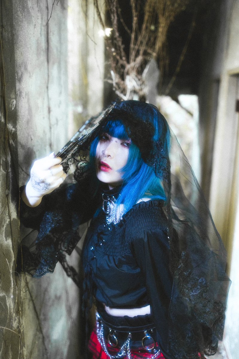 HiBiKising's tweet photo. Our fragile little world can’t respond your love.

#model #asiamodle #taiwanmodel #punk #lolitagirl #Lolita系 #punkgirl https://t.co/goDHTzKJoB