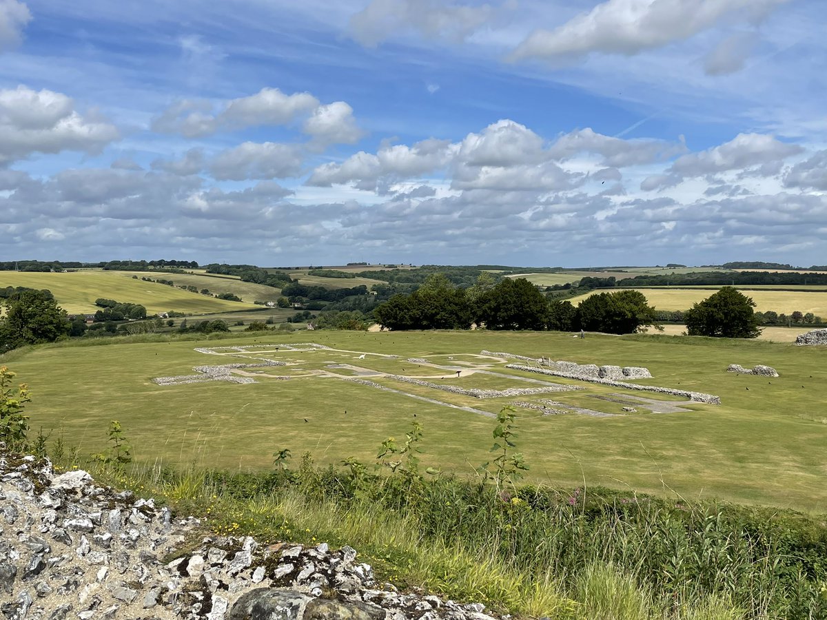 A gorgeous (if windy) morning revisiting some of my #childhoodmemories up at #OldSarum!
Here is a view from the #castle ramparts of the outline of the original #Cathedral, built in 1075, moved to the current location in 1226.

#wiltshirecountryside #ironagehillfort #normancastle