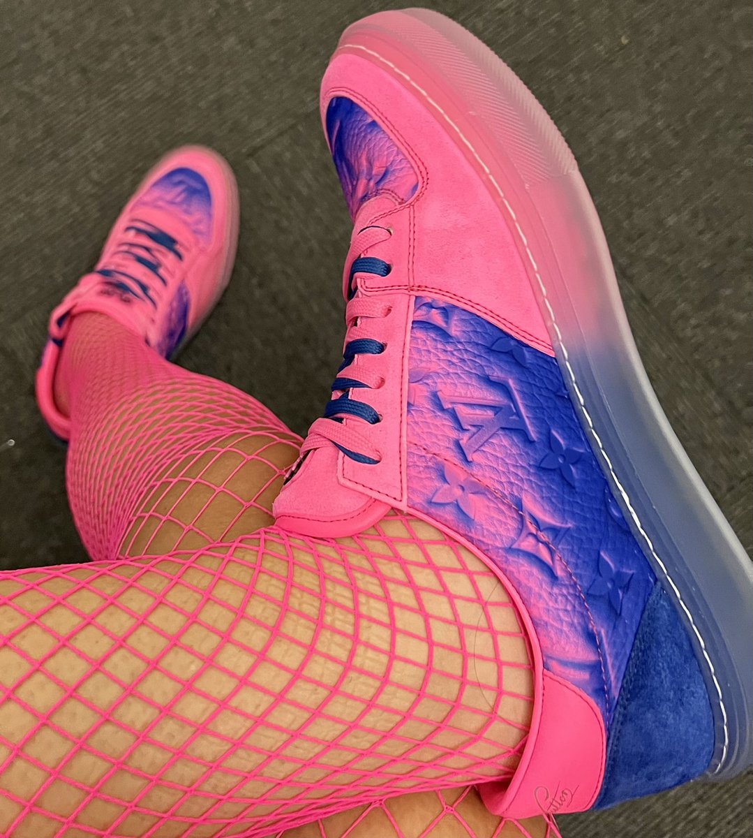 🖤devon🖤 tweet media