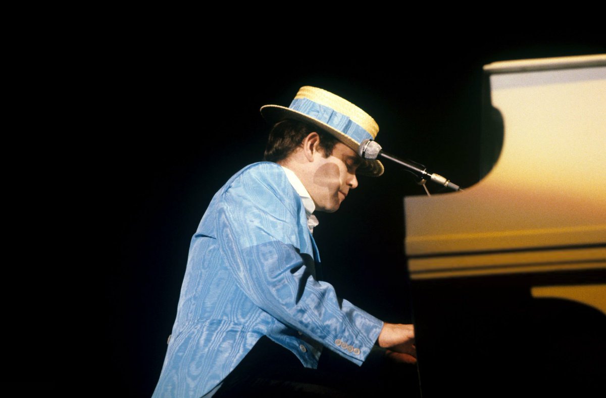 #EltonJohn on 15.05.1984 in Stuttgart. 

📷: Fryderyk Gabowicz/