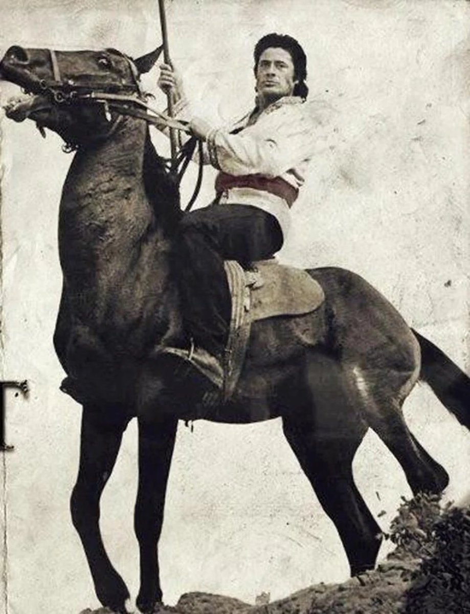 Nur içinde yat büyük usta..
#cuneytarkin