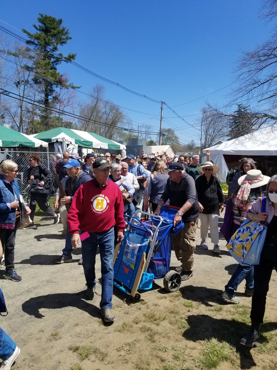 Three times a year - May, July, and September - a stretch of Route 20 in Brimfield turns into a massive antiques fair. <a href="/Chronicle5/">WCVB Chronicle</a> gets a look at how it all happens on Tuesday, June 28 (tonight!) at 7:30 p.m. on <a href="/WCVB/">WCVB-TV Boston</a>