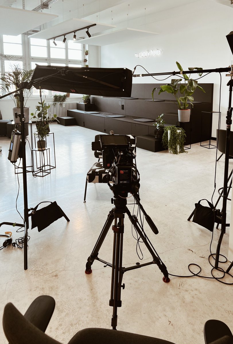 Nach dem #Kommunalkongress ging’s noch schnell zu <a href="/FarukTncr/">Faruk Tuncer</a> zum Best-Practice Interview bei <a href="/Polyteia/">Polyteia</a> um über unsere Erfahrungen als Pilot-Kommune zu berichten #Smartcity #Smartgassen #GovTech