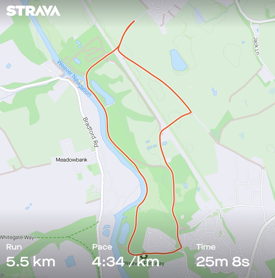 Little trail run over lunch today taking in some of a local race route that’s coming up in August

Pie &amp; Peas Race and yep you get a pie and mushy peas at the end of the race 🥧

#trailrun #running #lunchrun #ukrunchat #pieandpeas