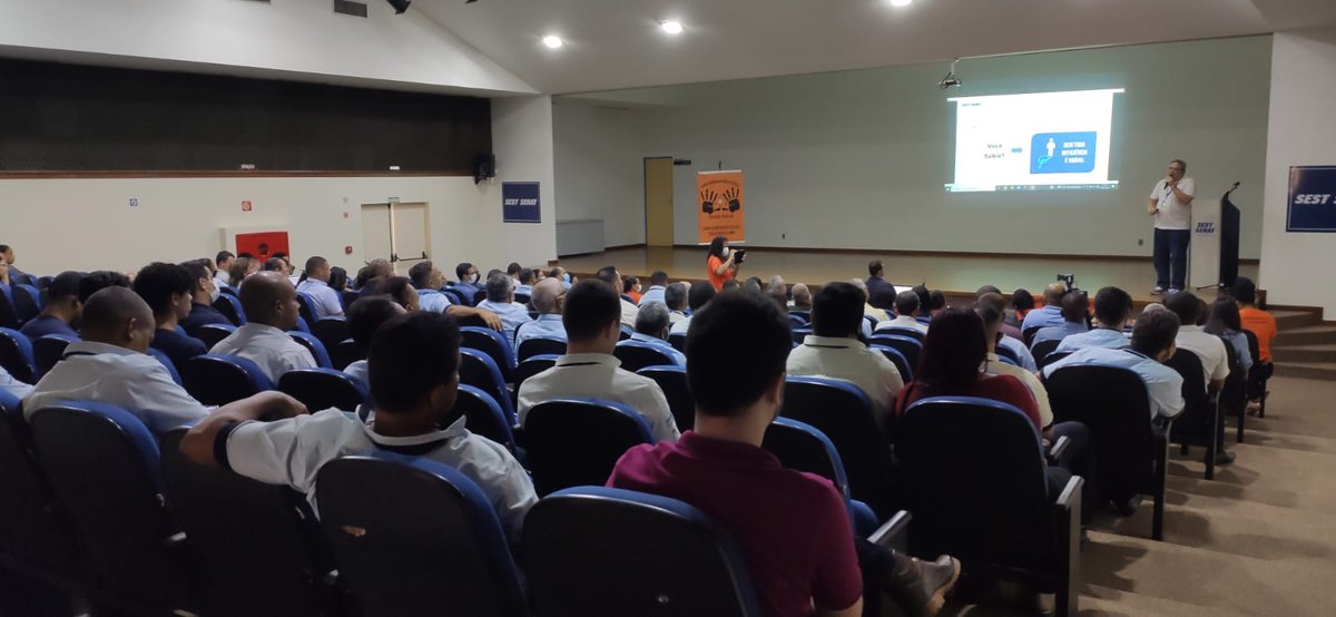 GVBus's tweet photo. Dia histórico para o transporte coletivo da Grande Vitória! O GVBus e a Ceturb-ES lançaram nesta terça-feira (28), no auditório do Sest-Senat, a campanha “Nossa Compreensão é que Precisa ser Visível”, uma iniciativa inédita no Estado! [+] #GVBus #Onibus #PassageiroCidadao https://t.co/zVmaAhv2Me
