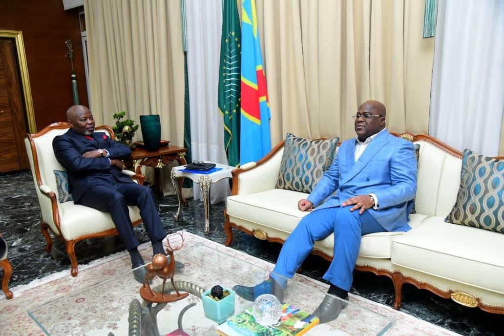 uncrdc's tweet photo. EXCLUSIF : PREMIÈRE RENCONTRE ENTRE LE PRÉSIDENT FÉLIX TSHISEKEDI   ET SON ANCIEN  DIRCAB VITAL KAMERHE

Les deux personnalités se retrouvent après plus 2 ans de séparation  due au procès dit de 100 ans jours à l'issue duquel l'ancien Dircab et allié politique a été acquitté. https://t.co/37HckMksrO