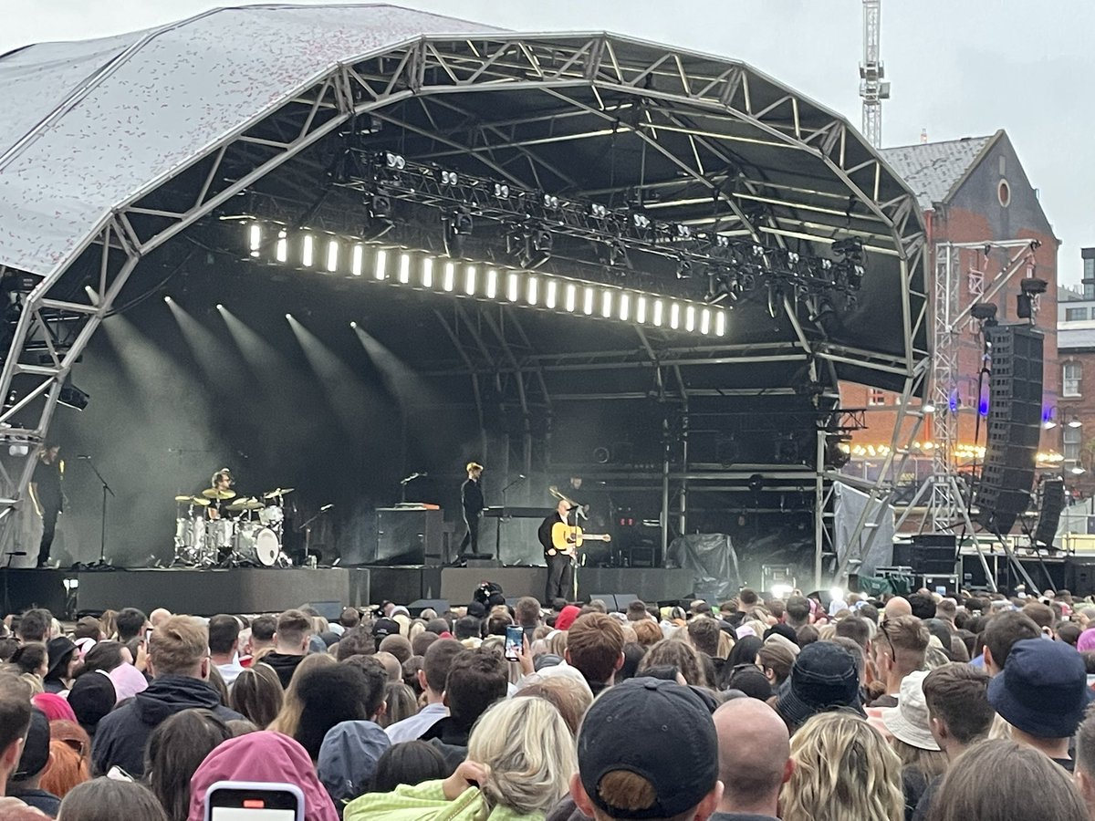 KateAndrews__'s tweet photo. @LewisCapaldi wow my man. I just love ya xxx https://t.co/nlAnX4RfWL