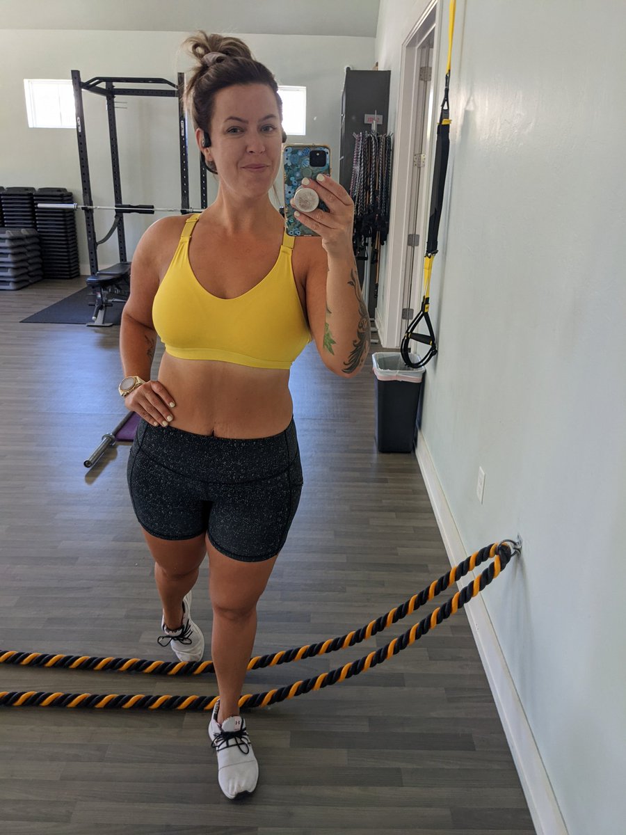 Stephanie Griffioen Mosley (@stephundaunted) on Twitter photo Day 28 of the June movement challenge with <a href="/MichelobULTRA/">Michelob ULTRA</a> and the #ULTRAMarathonGiveaway
Got in 4 easy miles and upper body strength Day 28 of the June movement challenge with <a href="/MichelobULTRA/">Michelob ULTRA</a> and the #ULTRAMarathonGiveaway
Got in 4 easy miles and upper body strength