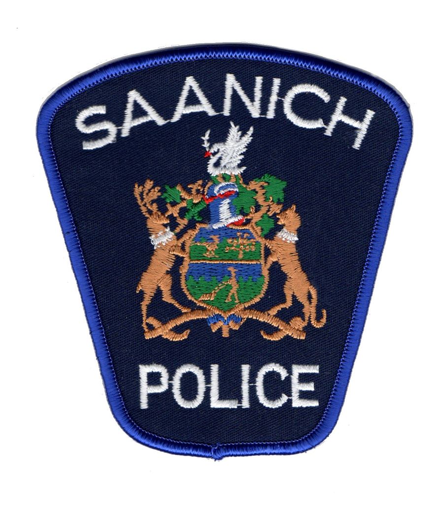 AdamPalmerRCMP's tweet image. Our hearts are with our friends &amp;amp; colleagues at #SaanichPolice as they deal with this tragic critical incident - #VPD is in contact with #SPD &amp;amp; available to assist in any way possible @SaanichPolice @SaanichPoliceA @saanich @VancouverPD