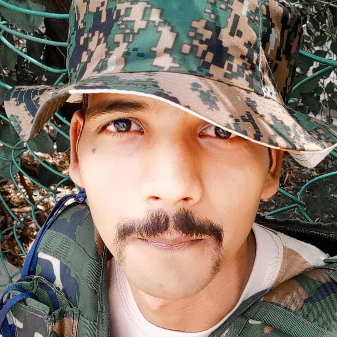 UthwalChanchal's tweet photo. #NewProfilePic https://t.co/2ZBf2mBOxI