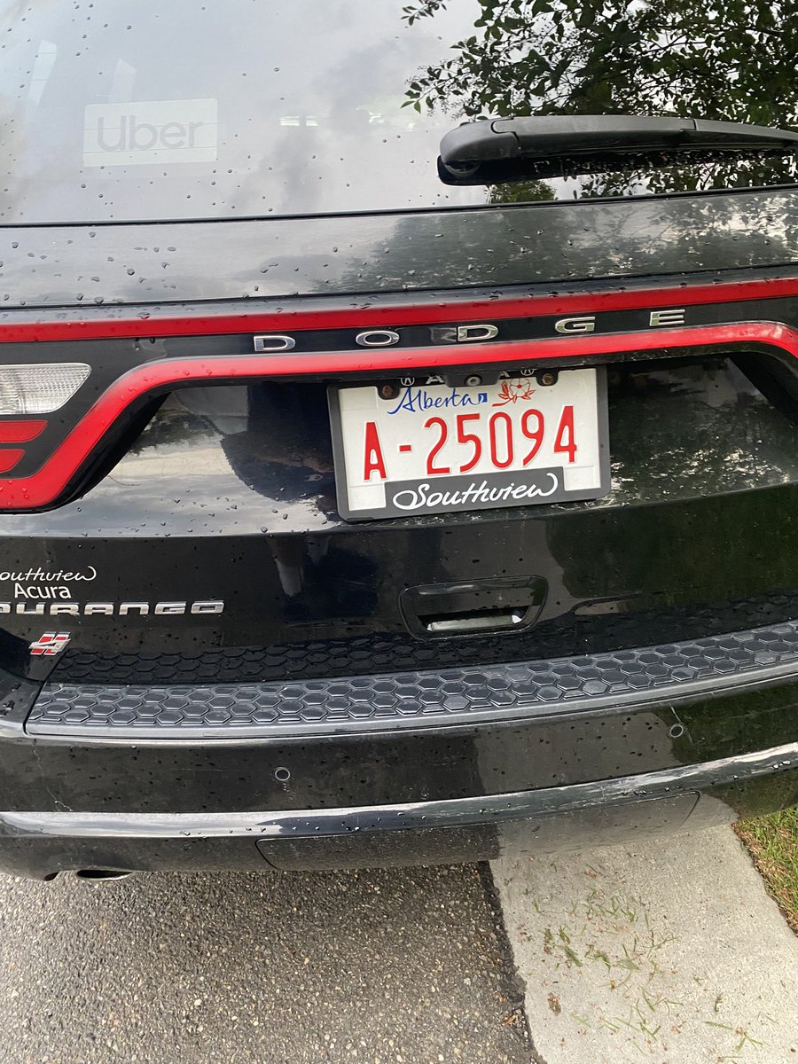 dtjbrown's tweet photo. Hey @uber Are these the types of drivers that you hire? Clearly this driver has no idea how to park, on our lawn, multiple times. https://t.co/Vrqn31dj8y