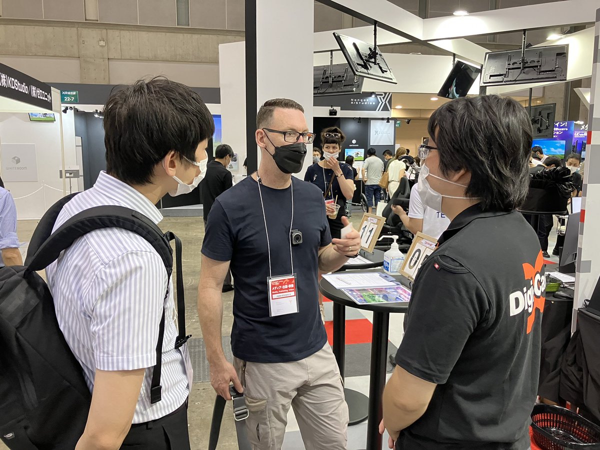 At the VR Show in Tokyo. Lots of grt kit to see.  #GlobalExpertMission - bringing UK experts on #ImmersiveTechnologies together to meet businesses and innovators. #ImmersiveTechGEM. 

@KTN_Global @UKRI_News @UKinJapan @AudienceFuture @neejooteh @mattsansam @andyc172