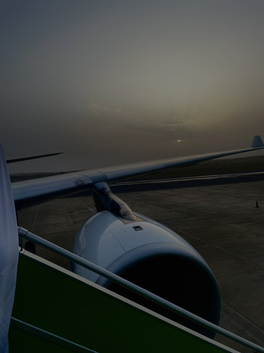 arsga9's tweet photo. ✈️ https://t.co/SsTYya0ps2