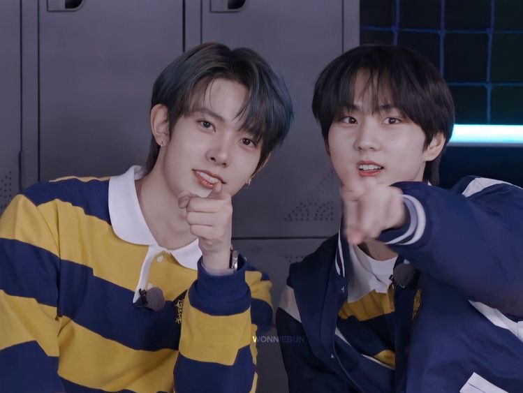 bday ma friend 🎉 
ให้เอ็งหล่อน้อยกว่าข้า มีความสุขในทุกวัน แก่แล้วอย่าซ่า ขอร้องเลย