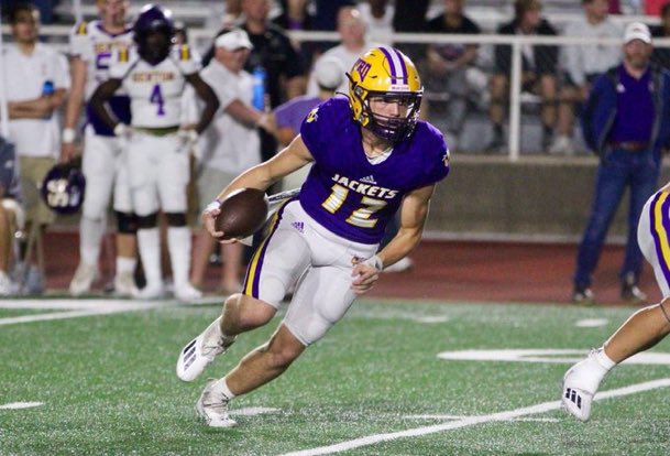 ELITE EIGHT #LAFBReport 🟣&amp;🟡 Uniform Tournament Matchup!! 

#3 St. Augustine Purple Knights (LEFT)
.<a href="/StAugnola/">St Augustine NOLA</a> @Louisiana5A 
vs 
#6 C.E. Byrd Yellow Jackets (RIGHT)
<a href="/cebyrd_football/">C.E. Byrd Yellow Jackets Football</a> 

📸: Hudl/Byrd 

VOTE IN THE POLL BELOW! ⬇️⬇️⬇️