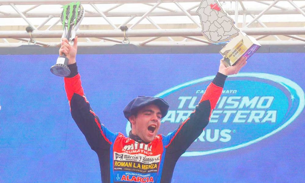 labrujula24's tweet image. “Desde la clasificación me sentí candidato”, dijo el riverense Todino tras ganar en el TC labrujula24.com/notas/2022/06/… #Deportes #autódromodeconcordia #germántodino #todomotores