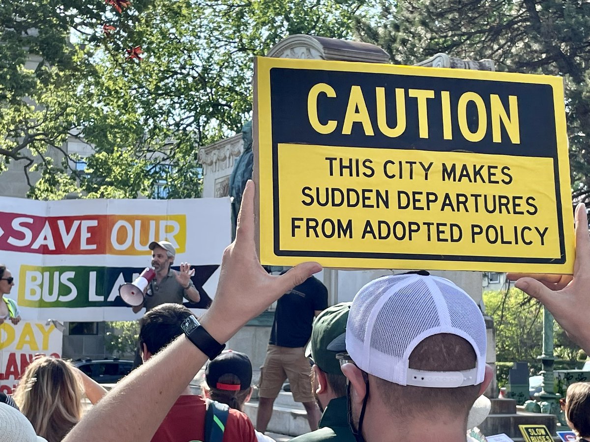 We need 24/7 bus lanes on Hennepin from Day 1! For safer streets, cleaner air, and transit equity, city council must override Fr*y’s veto.
@hennepin4people