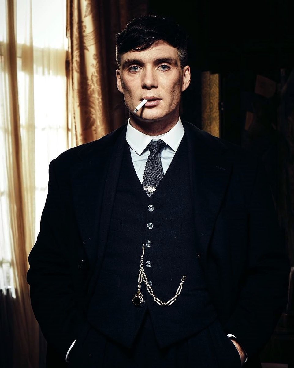 pinpao5_'s tweet photo. Voy a comenzar a ver Peaky Blinders por la trama. 

La trama: https://t.co/fte411h02p