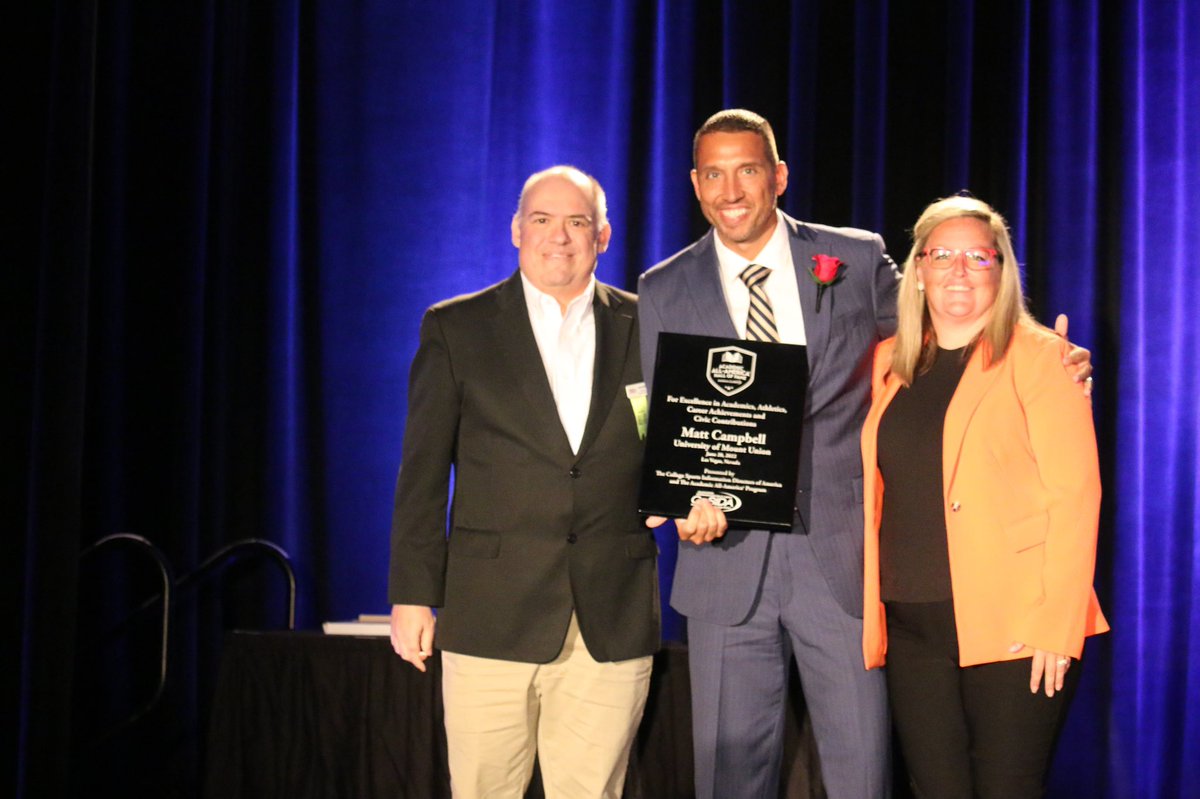 CycloneFB's tweet image. 𝙃𝘼𝙇𝙇 𝙊𝙁 𝙁𝘼𝙈𝙀𝙍

Congrats to @ISUMattCampbell on his induction to the @CoSIDAnews Academic All-America Hall of Fame!

🌪🚨🌪
