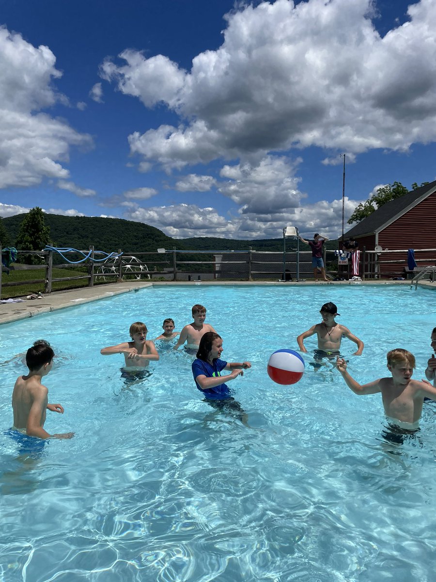 Benchmark Hockey tweet media