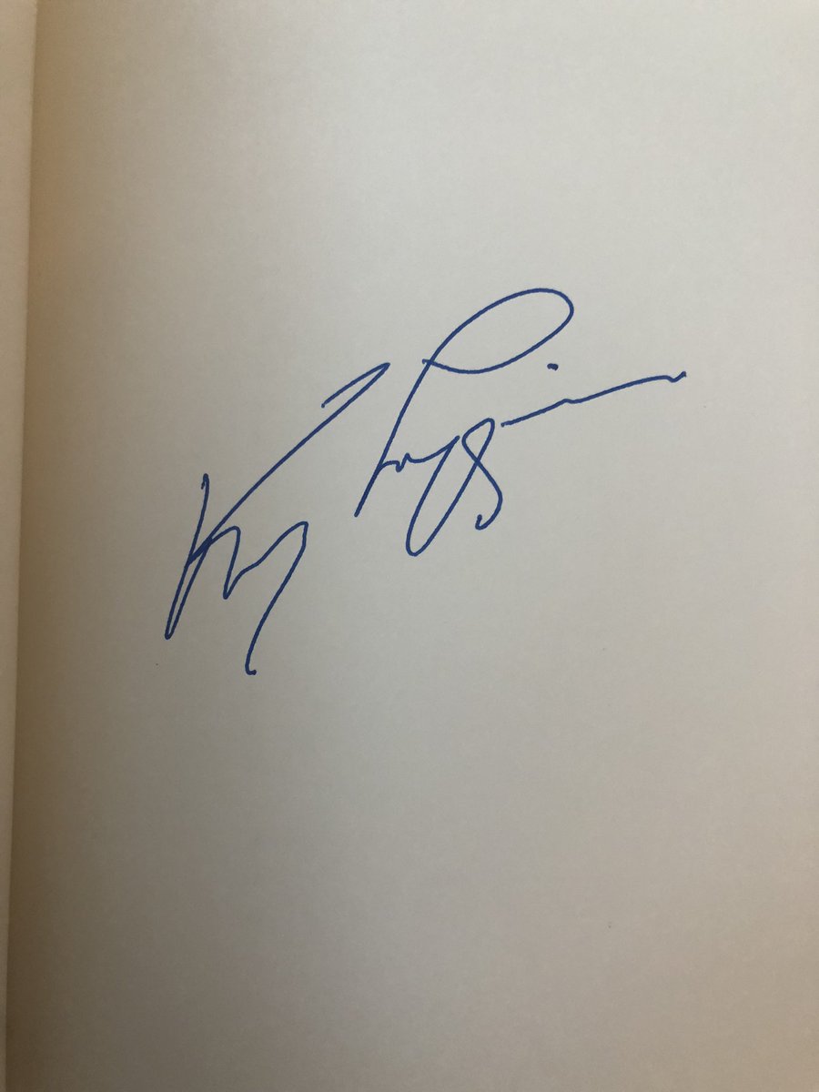 So <a href="/kennyloggins/">Kenny Loggins</a> u should b ashamed of urself passing off the <a href="/BNBuzz/">Barnes & Noble</a> books as signed when u used autopen &amp; duped all ur fans at least <a href="/BN_care/">B&N Customer Care</a> was nice enough 2 reach out 2 every customer who bought ur book &amp; refunded $ without us asking Shame on u they dont even want books back