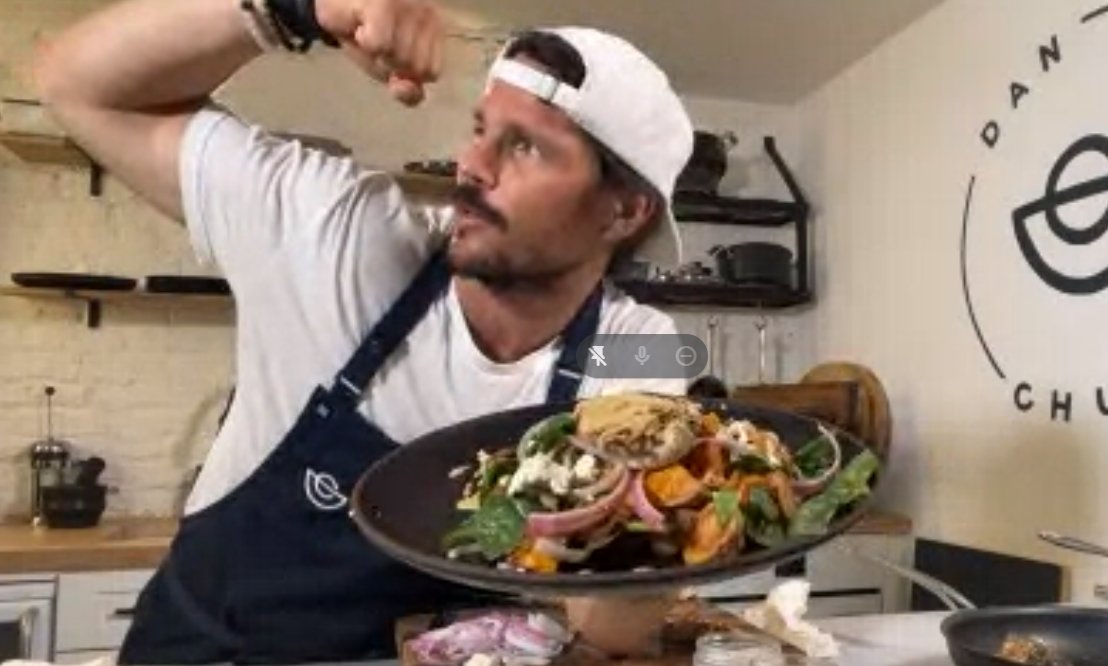 DigitalPye's tweet photo. Thanks @churchill_dan and @CentrFit!

Great morning cooking Dan's Grilled Chicken &amp; Warm Potato Salad. #centrForLife

A bit of cooking joy to last all day :D https://t.co/EKlY8F19FK
