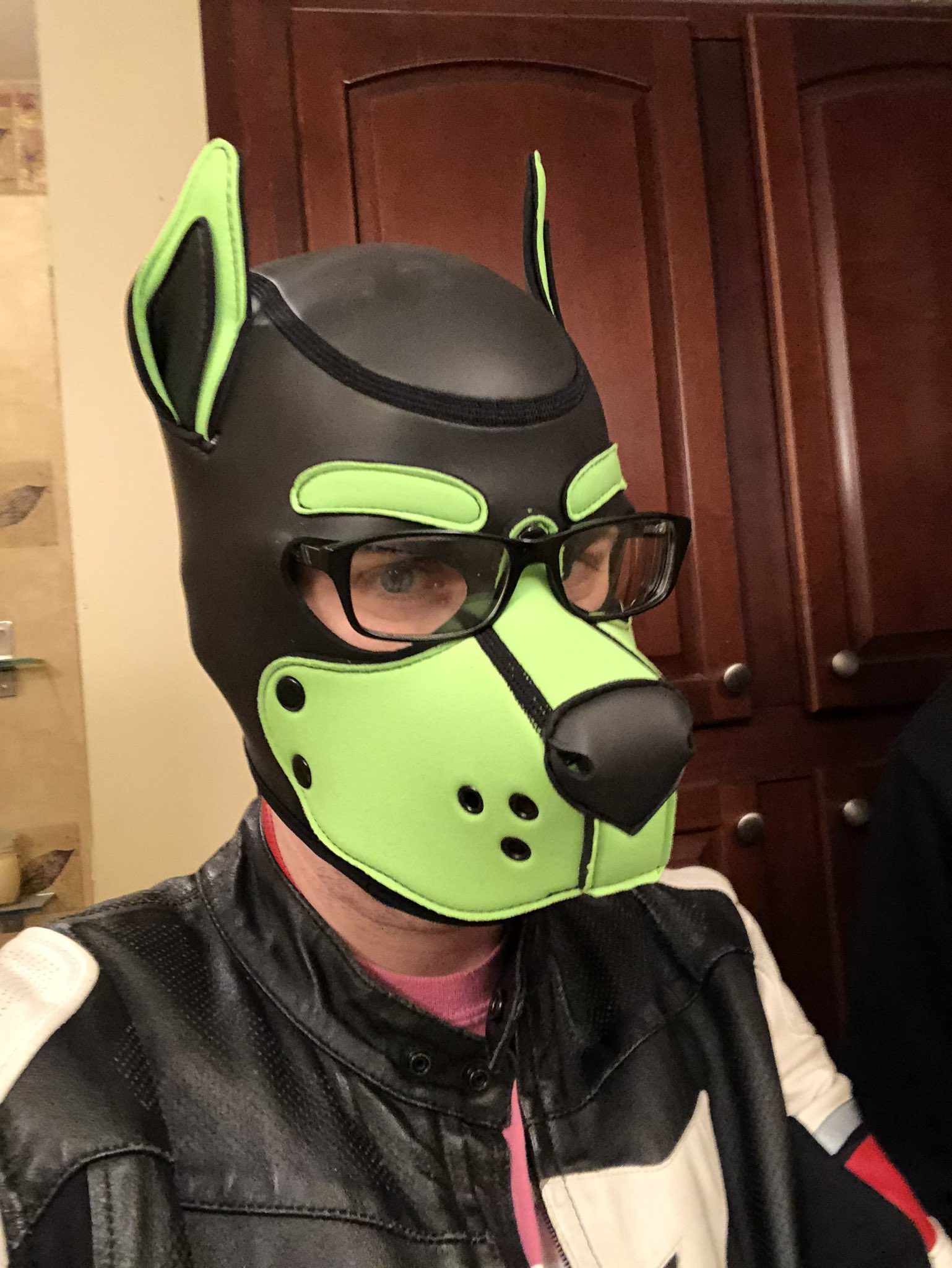 Nido Flow 🐰 IFC on Twitter "Ima bring my pup hoodfreshly cleaned to