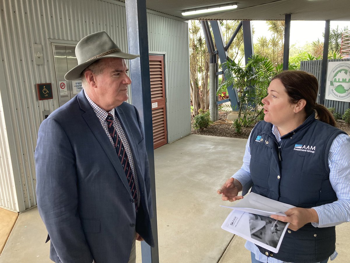 MarkFurnerMP's tweet photo. Thanks to Carly for showing me around the @CQLX_Gracemere facility in #Rockhampton this morning. Up to 6000 head of cattle can be sold here in a day, a vital facility in the Beef Capital of Australia #CQLX #qldag #qldjobs #qldpol https://t.co/qjgiFsZ9BB
