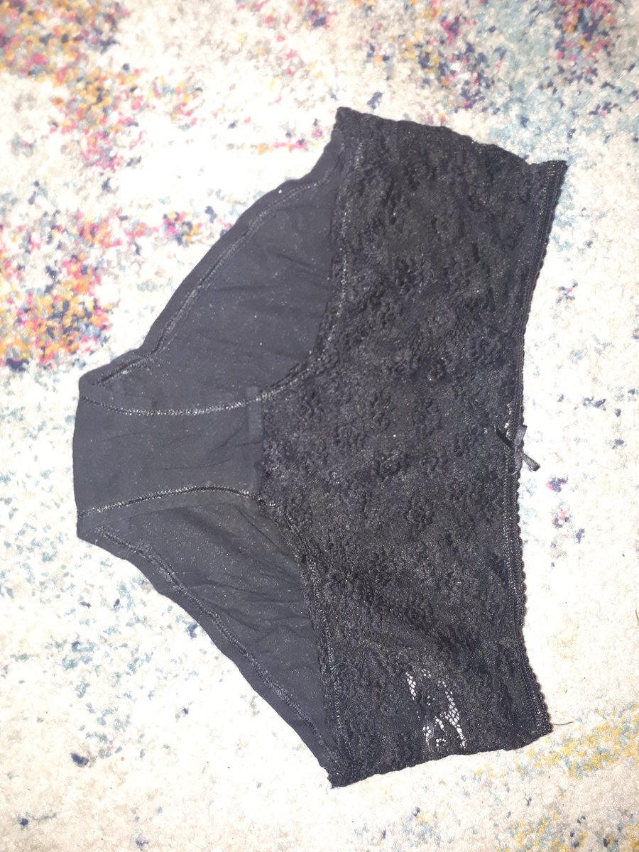 ChloePattern's tweet photo. Some #silk #cotton #lace #pinks #black #white #lilac coloured #panties just message me x https://t.co/zk06eSvwFh