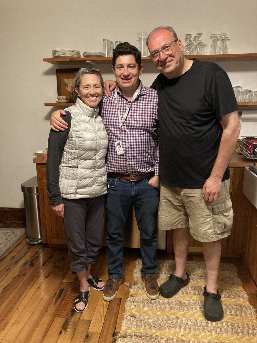 <a href="/grassfoundation/">The Grass Foundation</a> <a href="/Grass_Fellows/">Grass Fellows</a> past and present, thanks <a href="/gutbrains/">The Bohórquez Lab</a> for a fantastic seminar!