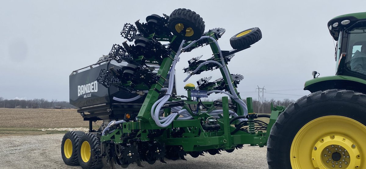 bandedagllc's tweet photo. I’ve got a used 12 row LandLuvr bar for sale. Has approximately 1200ac on it and in incredible shape. Has JD 2000 rate controller with 12 ton tank on it. Everything works great as it should with no issues. Asking $170k. Please dm for questions. RT’s appreciated. Thank you https://t.co/iFZzLKoBHo
