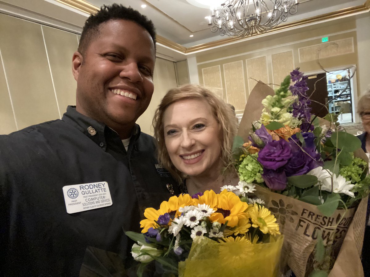 mast3rma5on7's tweet photo. Madam President, you did a great job! Sometimes the year can feel long but you make it yours and lead with your heart! Thank you for your leadership and grace. #4waytest #CSRotary https://t.co/Jyx4k23Msg