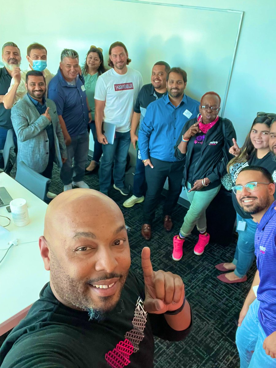 What a FANTASTIC sub-dealer meeting with our DMW Partners! @AARon_M_Bray @JorgeFlores_07 @Purple__Ray @hec80 @marcuscollins34 @BrandyYeager2  @Columbus_TM  #OneTeamTogether #TeamMagenta