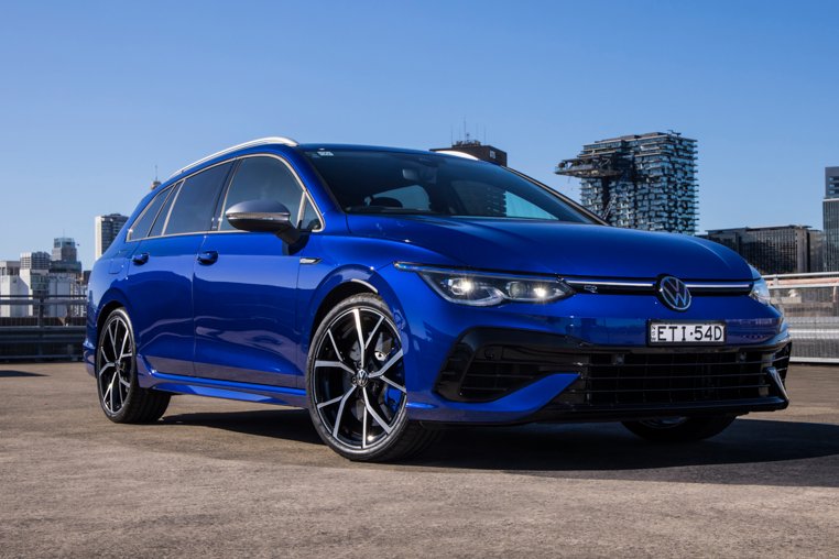 Autodeadline's tweet image. Performance bandwagon: Volkswagen Golf R Wagon is the ultimate five-door sport autodeadline.com.au/Content/Volksw… Volkswagen Australia customers can again join the performance bandwagon, with the Golf R Wagon arriving to combine 235kW, 420Nm and a 4.9-second 0-100km/h