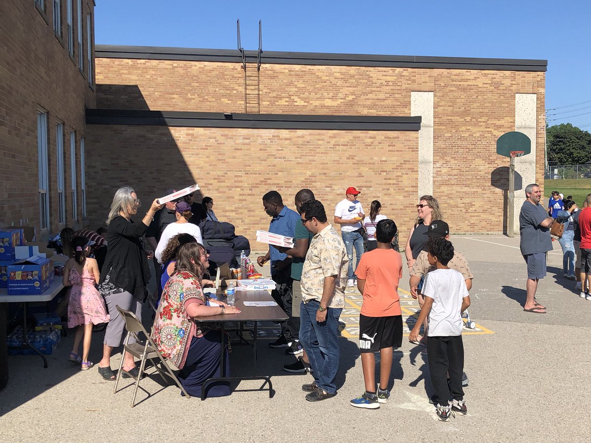 St.Thomas More tweet media