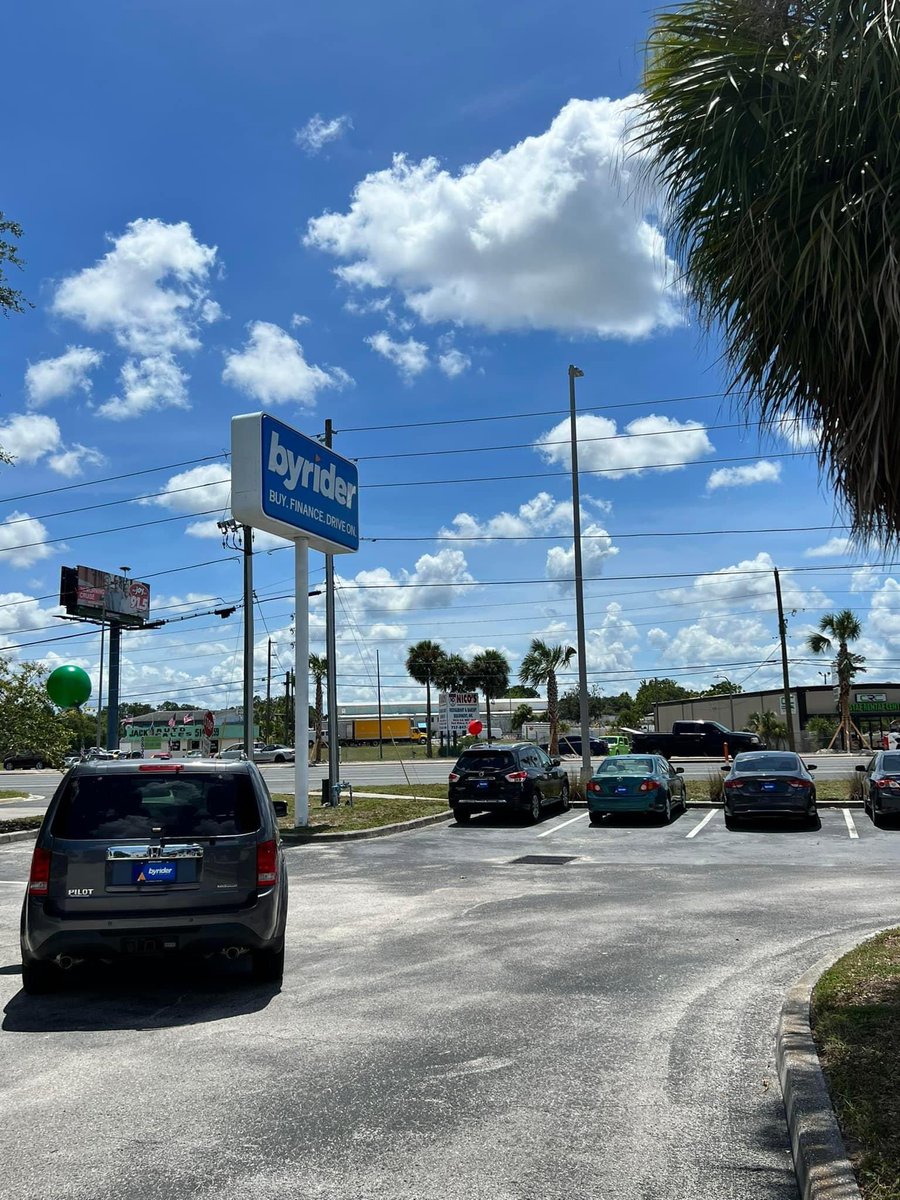 BigTimeAutoAds's tweet photo. Great visit and excited to get Chris and Christian some small marketing pieces that will help them get more applications and sales. More than just an agency. #BigTimeAdvertising #BHPH #AutoAdvertising #DigitalMarketing https://t.co/uqxoDP2n5s