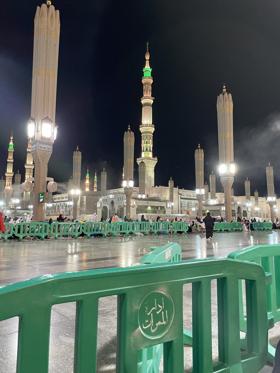 aliuk0786's tweet photo. @Motawif_SA Alhamdulliah, prayed fajr in Al Masjid an Nabawi, Medina. So beautiful Marsha’Allah https://t.co/YDR9m3mHIR