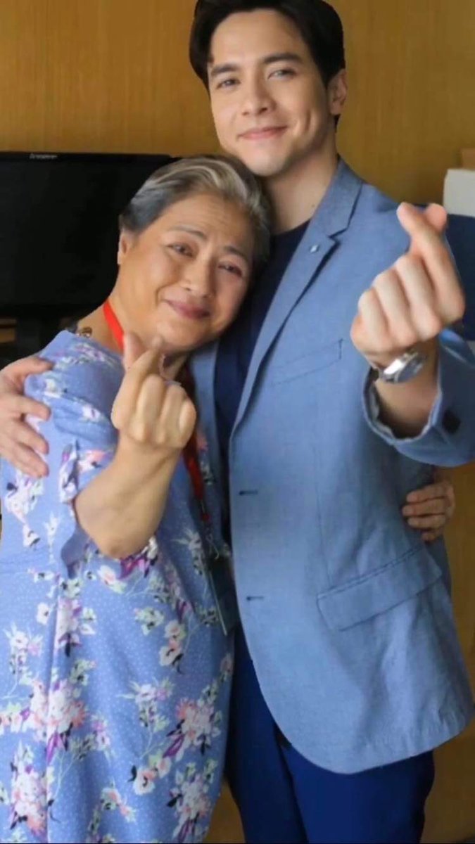 tineeee_18's tweet photo. Happy Birthday po, Lola Joy 😊💙

#StartUpPH #AldenRichards
#ALDENxStartUpPH https://t.co/Z50Su5q8Ct