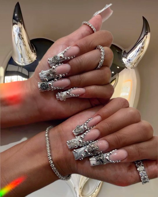 new clawz https://t.co/uebw4k8Vrm<a href="/tag/asianunited2022"class="tags"><span>#asianunited2022</span></a>