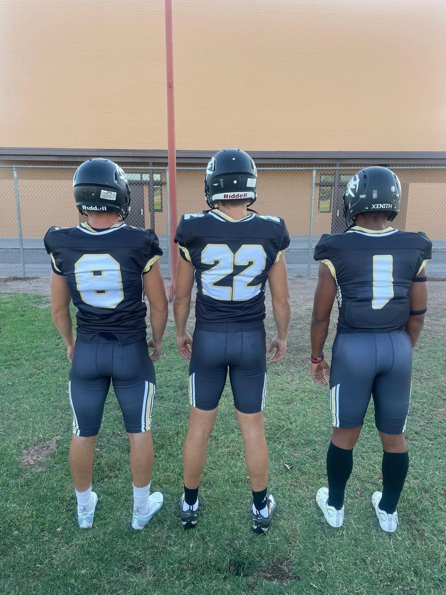 ProspectorFB's tweet photo. Prospectors looking sharp in their new uniforms! https://t.co/74F41CVXGW