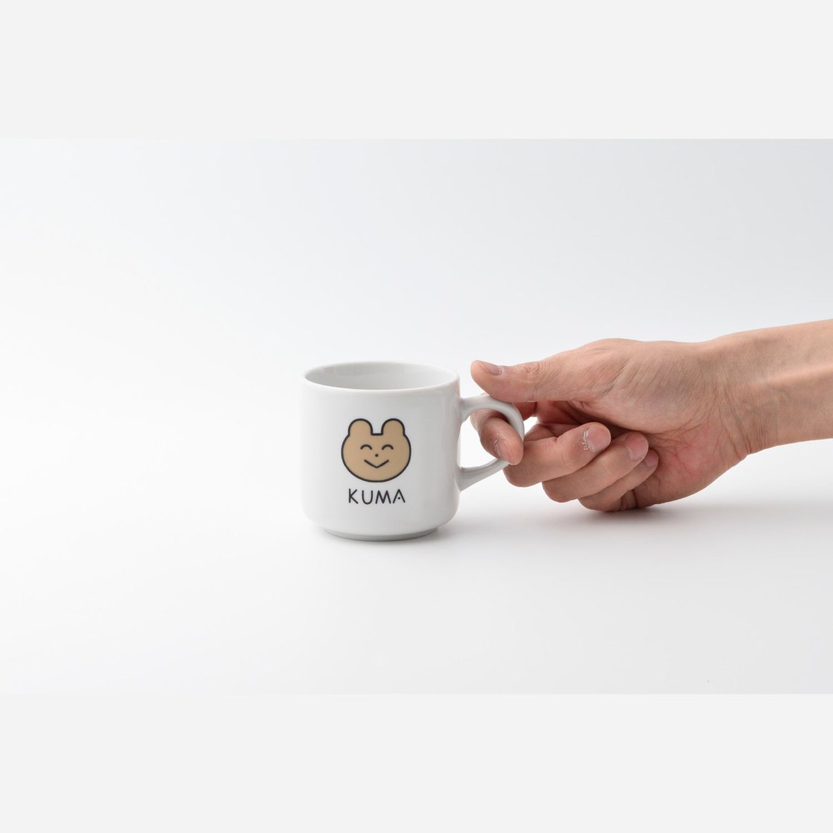 「うさくまの陶器はこちらで購入できます。お茶碗は売り切れだそうです個人的に豆皿がオ」|わかる(絵本でるよのイラスト