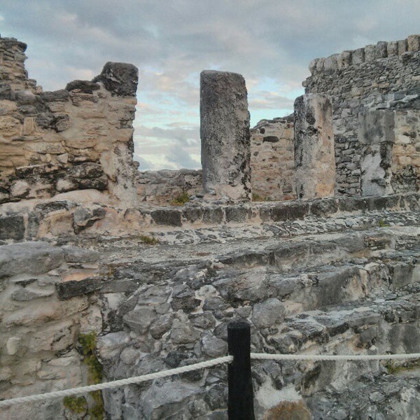 Chichen Itza tweet media