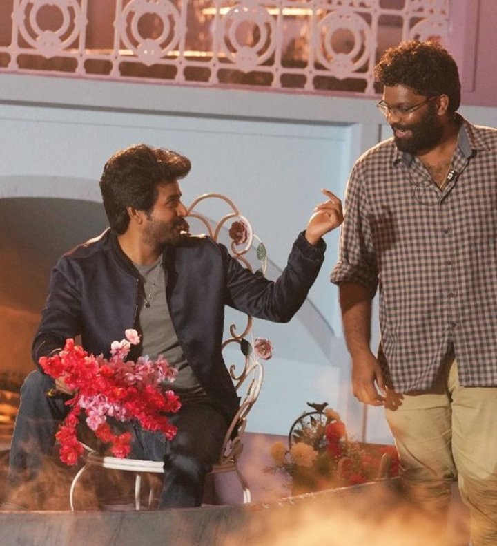 LoshaanSkfc's tweet image. #Doctor #Chellama Unseen 📸✨