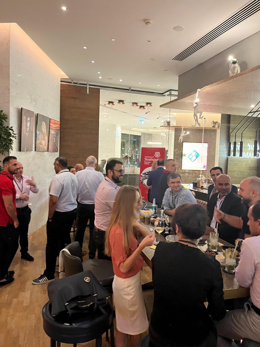 StrathclydeUAE's tweet photo. It was wonderful to see so many of our alumni from different cohorts come together at our networking event yesterday evening.

#proudalumni #sbs #emba #mba #networking https://t.co/rbTD4UI9iR