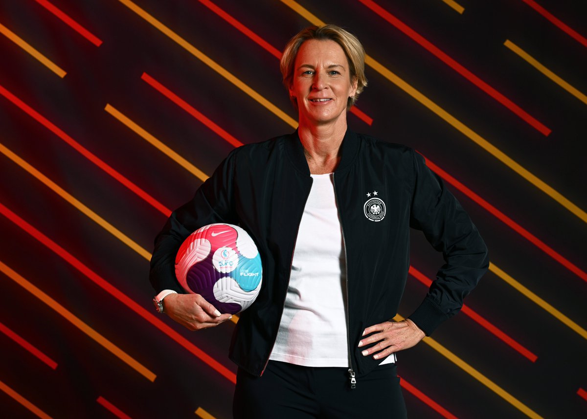 #WEURO2022 Countdown ⏳

📸  <a href="/DFB_Frauen/">DFB-Frauen</a> 😄🇩🇪