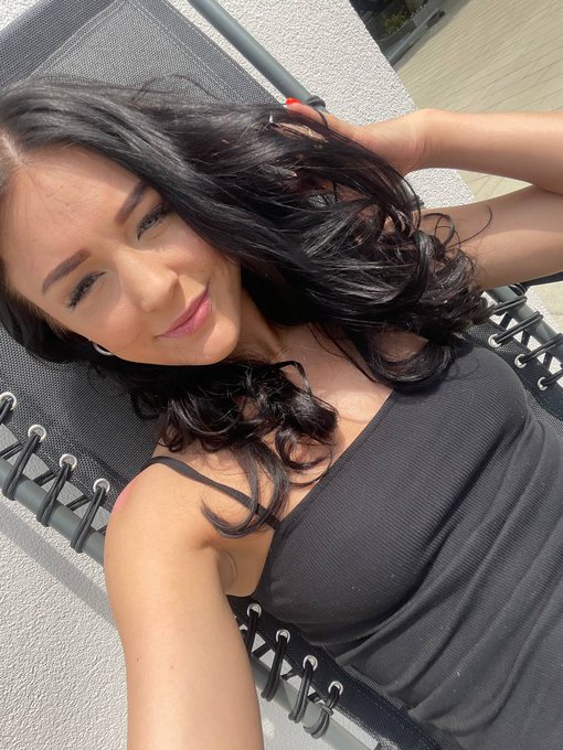 Hiii 😻 https://t.co/bLT9gDSdL4