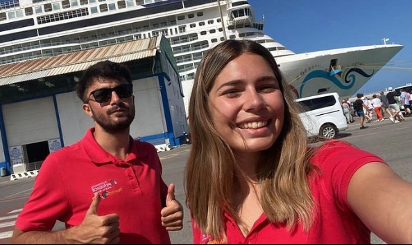 SightseeingIta's tweet photo. Our staff awaits you at the disembarking in the ports of #Livorno and #LaSpezia to take you to discover the iconic places of #Italy! 🇮🇹 Take a photo with the #LeaningTower of #Pisa, say hello to the statue of #David in #Florence or discover the centuries-old walls of #Lucca 📸 https://t.co/26z8uK2JFK