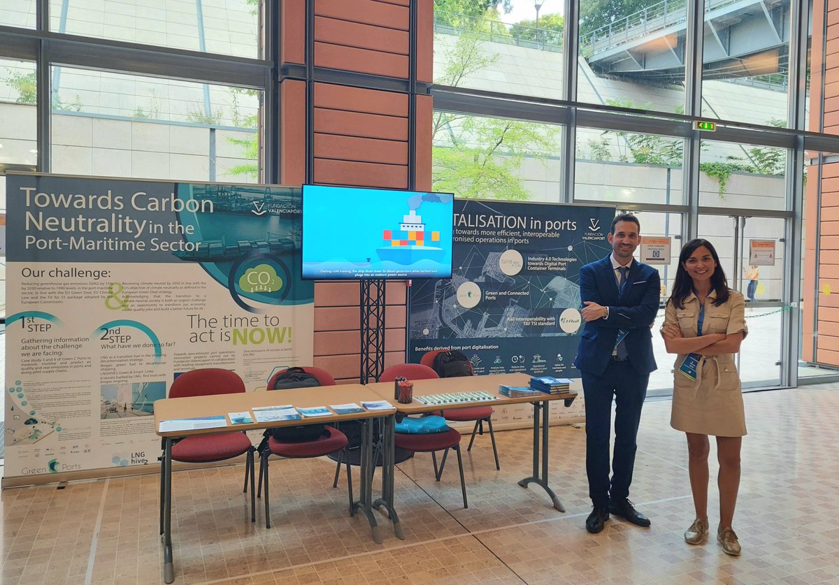 FValenciaport (@fvalenciaport) on Twitter photo 📍<a href="/FValenciaport/">FValenciaport</a> is participating with a stand at the #ConnectingEurope Days 2022 -being held in Lyon from yesterday until Thursday- showing the work developed in these projects: <a href="/ProjectEaling/">EALING Project</a> <a href="/greencports/">Green C Ports Project</a> #LNGHIVE2 <a href="/iterminals/">iTerminals 4.0</a> <a href="/IRAIL_project/">IRAIL project</a> & <a href="/H2Ports/">H2PORTS</a>.
<a href="/Transport_EU/">EU Transport</a> <a href="/cinea_eu/">CINEA 🇪🇺</a> 📍<a href="/FValenciaport/">FValenciaport</a> is participating with a stand at the #ConnectingEurope Days 2022 -being held in Lyon from yesterday until Thursday- showing the work developed in these projects: <a href="/ProjectEaling/">EALING Project</a> <a href="/greencports/">Green C Ports Project</a> #LNGHIVE2 <a href="/iterminals/">iTerminals 4.0</a> <a href="/IRAIL_project/">IRAIL project</a> & <a href="/H2Ports/">H2PORTS</a>.
<a href="/Transport_EU/">EU Transport</a> <a href="/cinea_eu/">CINEA 🇪🇺</a>