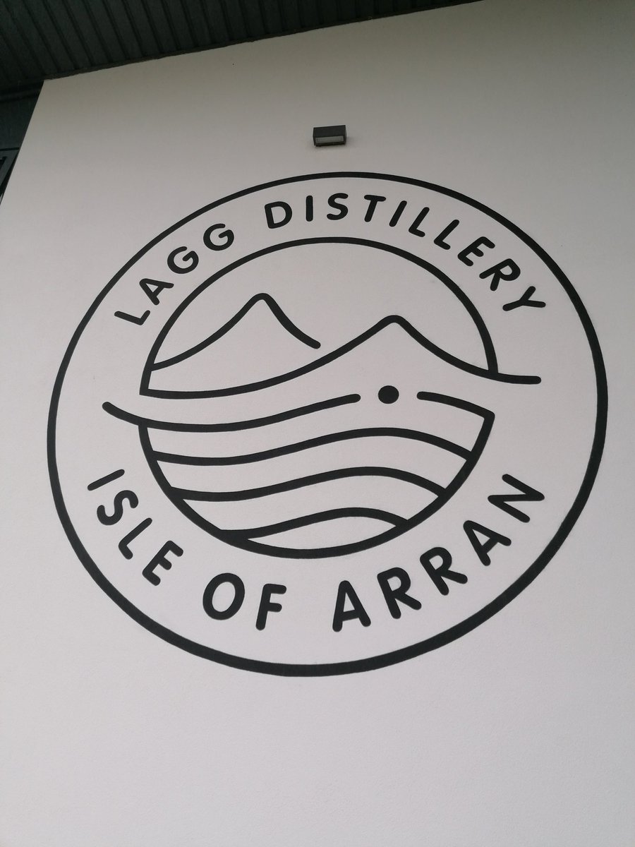 Really enjoying our time on Arran, the weather was horrendous yesterday so we decided to visit the new distillery at Lagg for a tasting of their peated whiskies. 😍😍😍 @VisitArran @Arranwhisky @keswickbootco